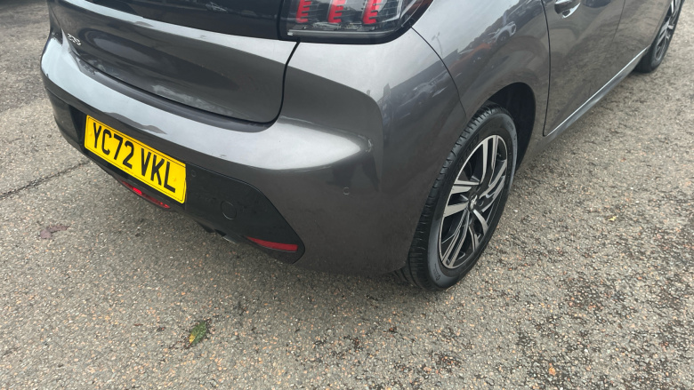 Peugeot 208 1.2 PureTech 100 Allure Premium + 5dr Petrol Hatchback